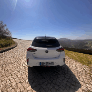 Opel Corsa 1.2 Turbo GSI Line.