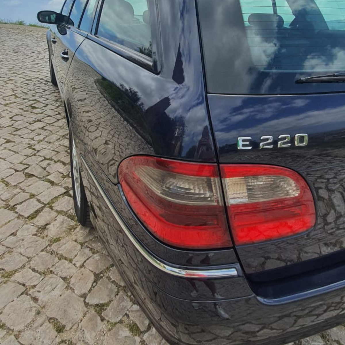 
								MERCEDES E220 CDI completo									