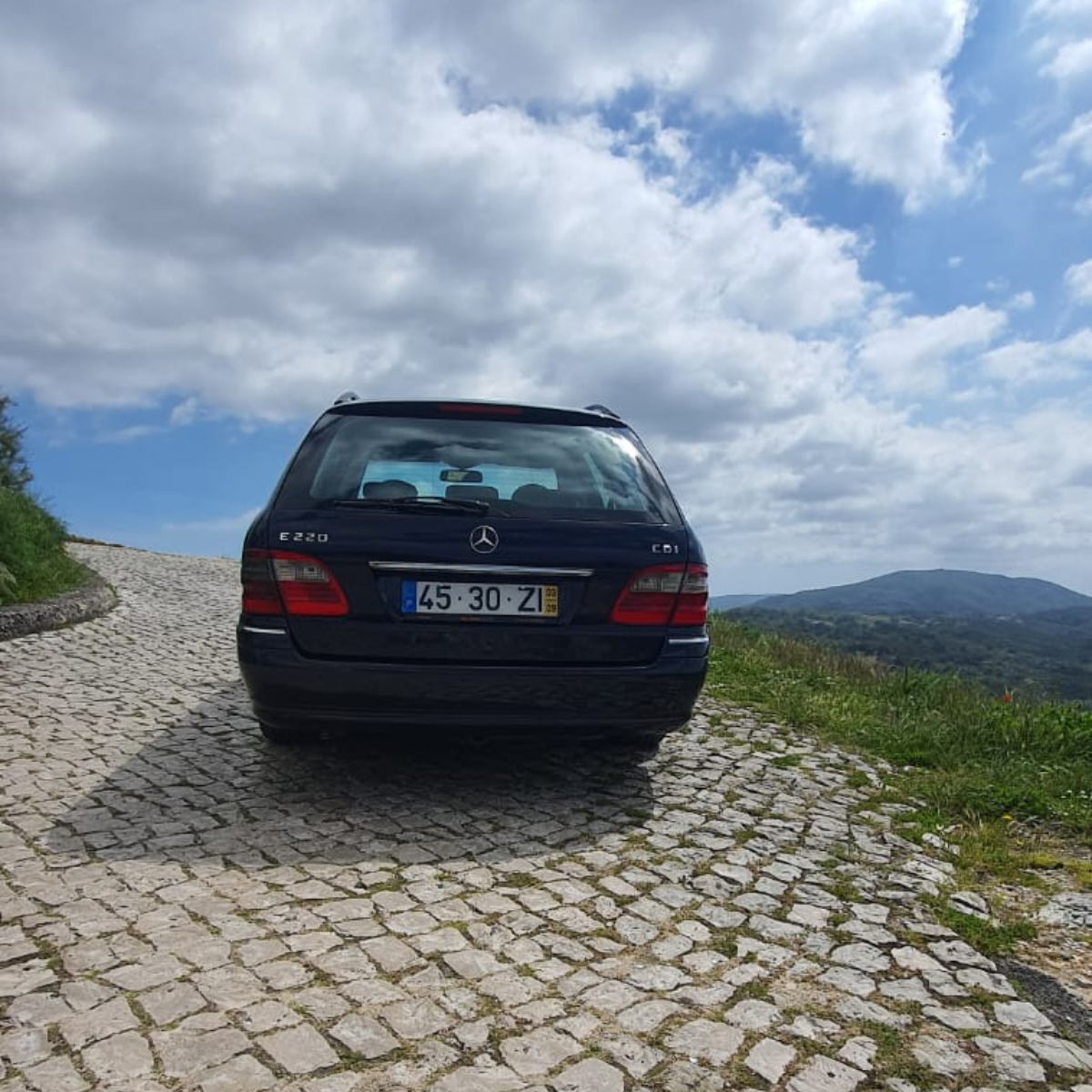 
								MERCEDES E220 CDI completo									