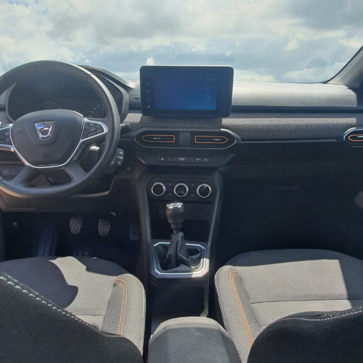 
								Dacia Sandero 1.0 Stepway ConfortAno completo									