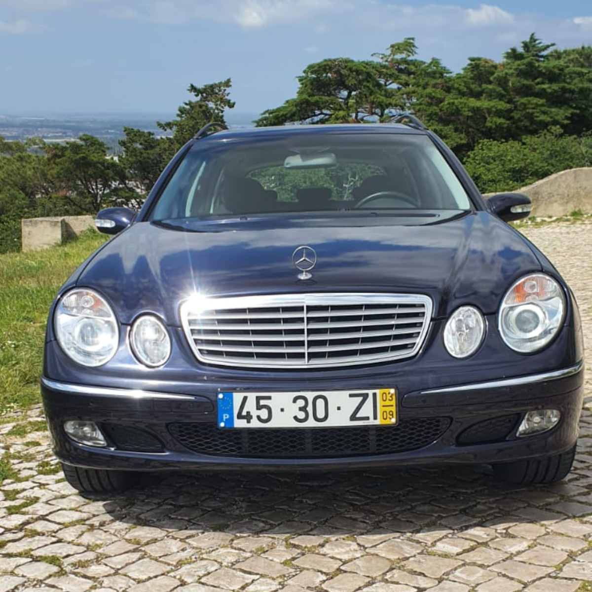 MERCEDES E220 CDI
