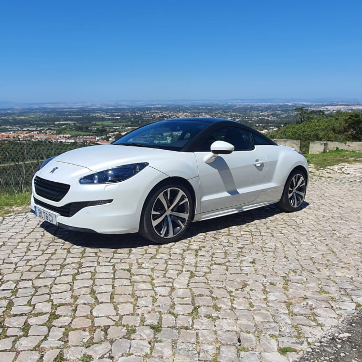 
								Peugeot RCZ 1.6 THP 200 cavalos de potência completo									