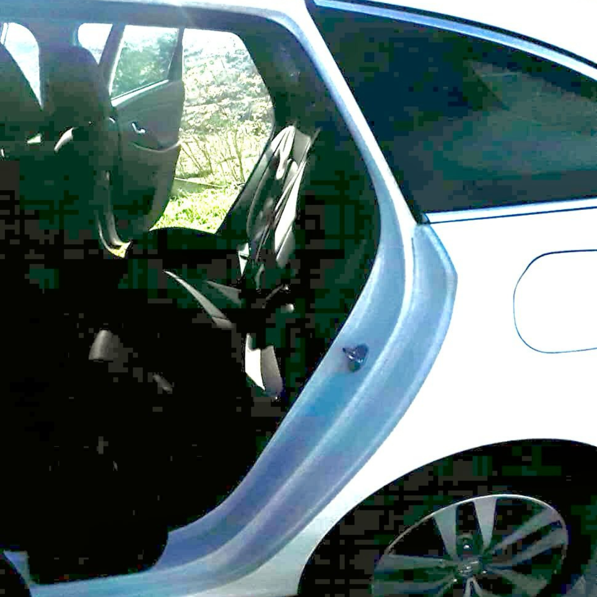 
								Hyundai I30 1.0 TGDI completo									