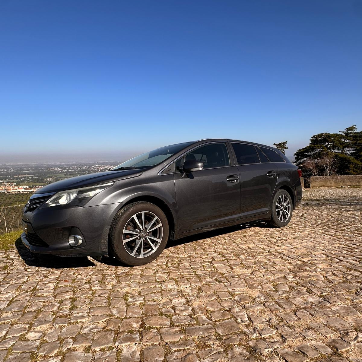 
								Toyota X-play Touch completo									