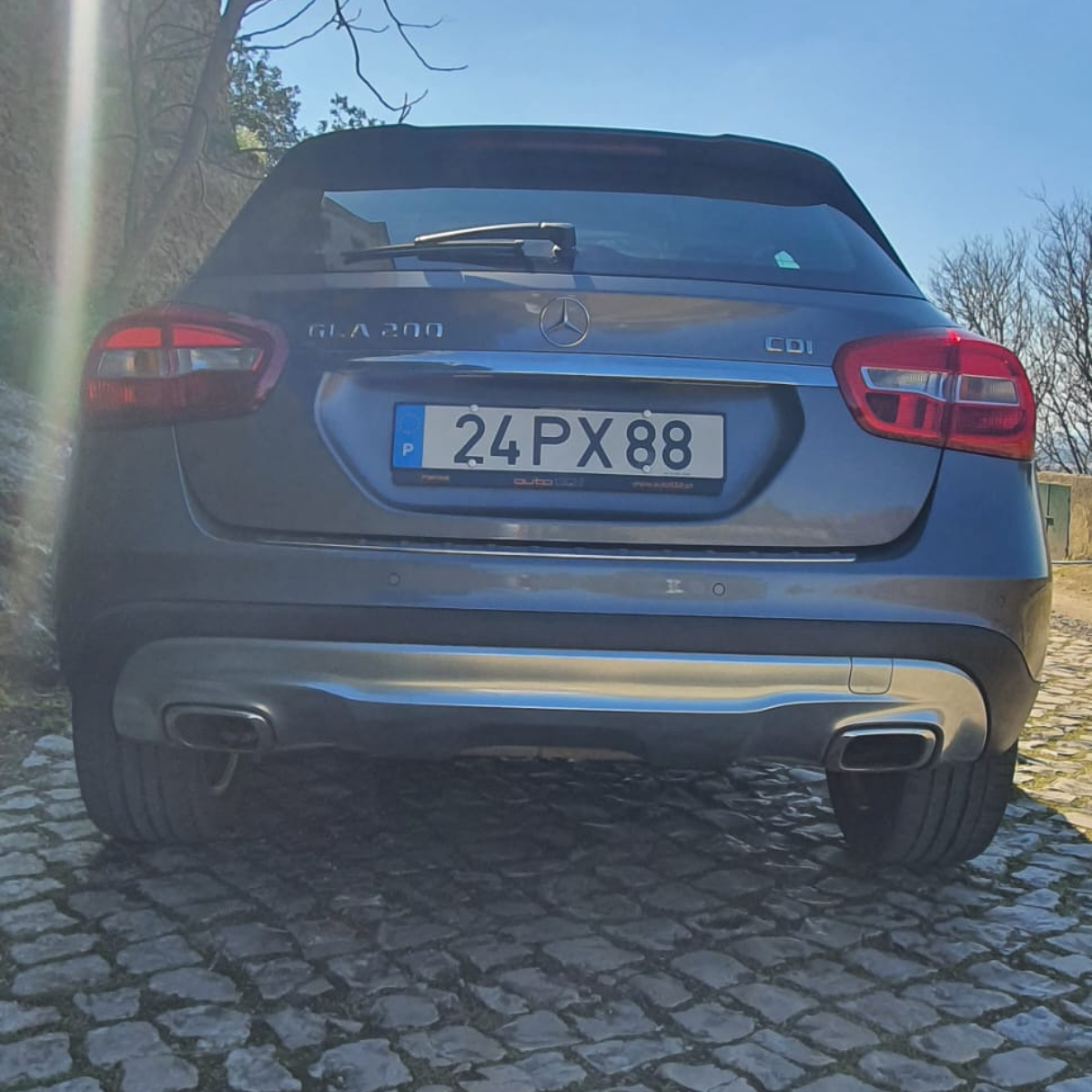 
								Mercedes Benz CLA 200 d urban completo									