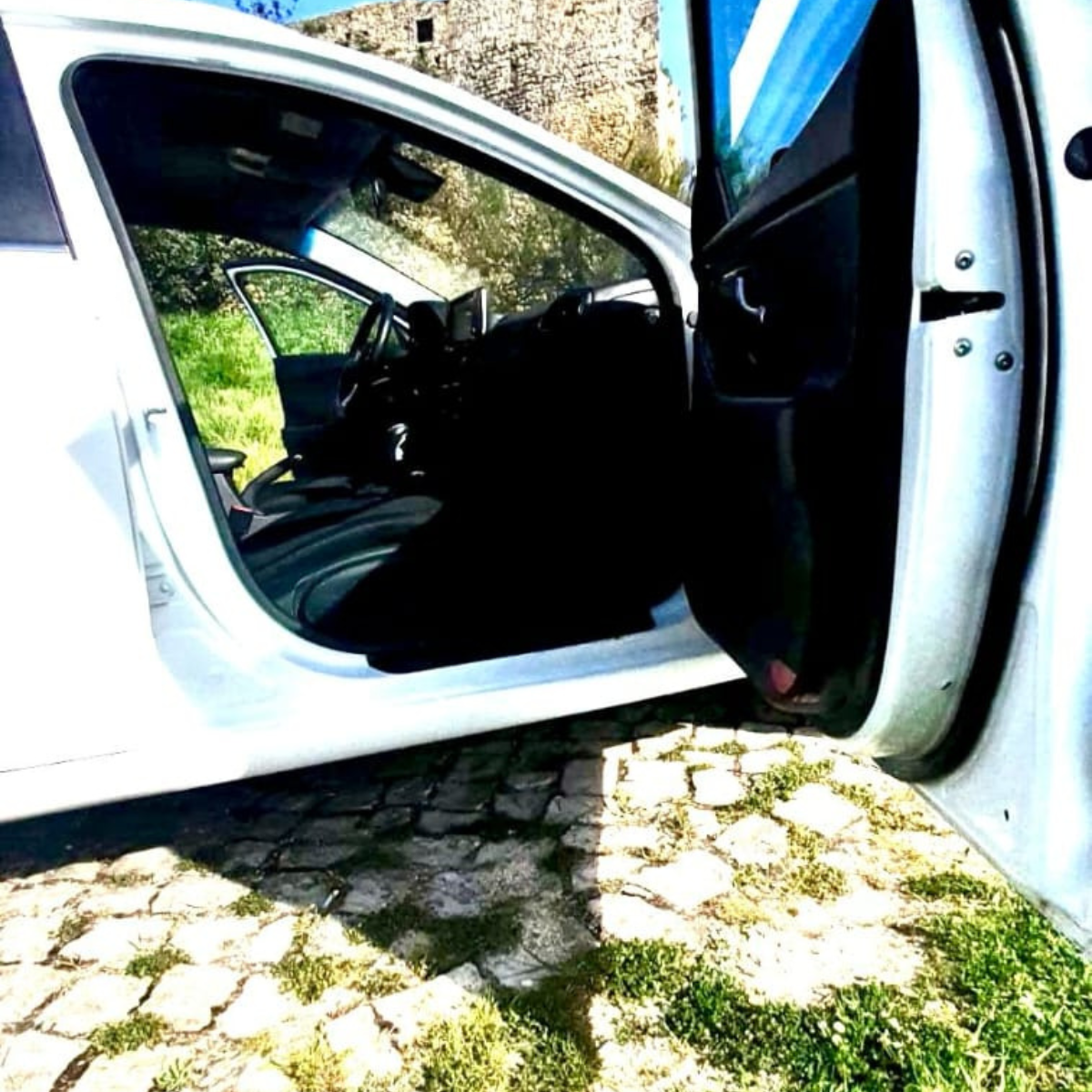 
								Hyundai I30 1.0 TGDI completo									