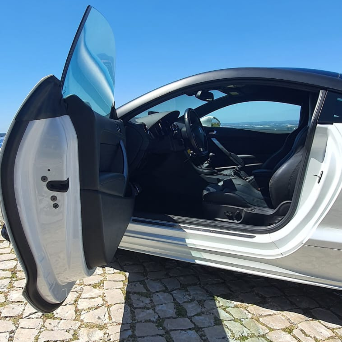 
								Peugeot RCZ 1.6 THP 200 cavalos de potência completo									