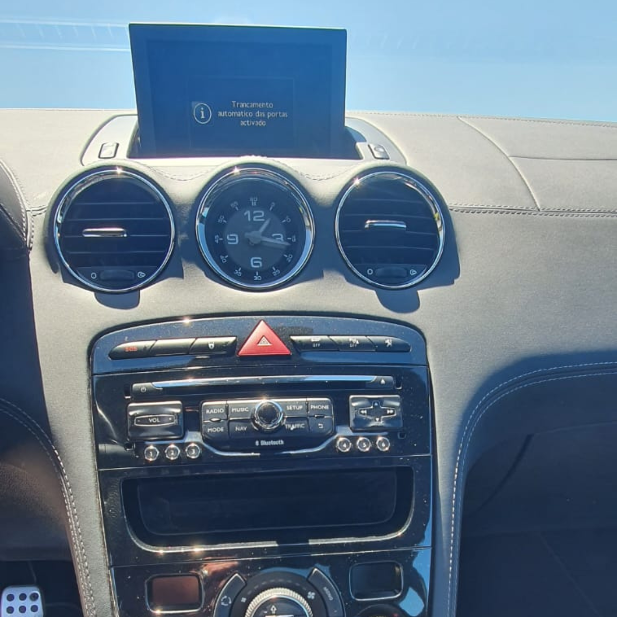 
								Peugeot RCZ 1.6 THP 200 cavalos de potência completo									